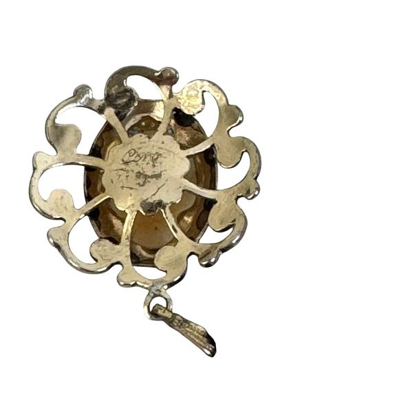 Vintage Coro cameo‎ - Picture 2 of 6